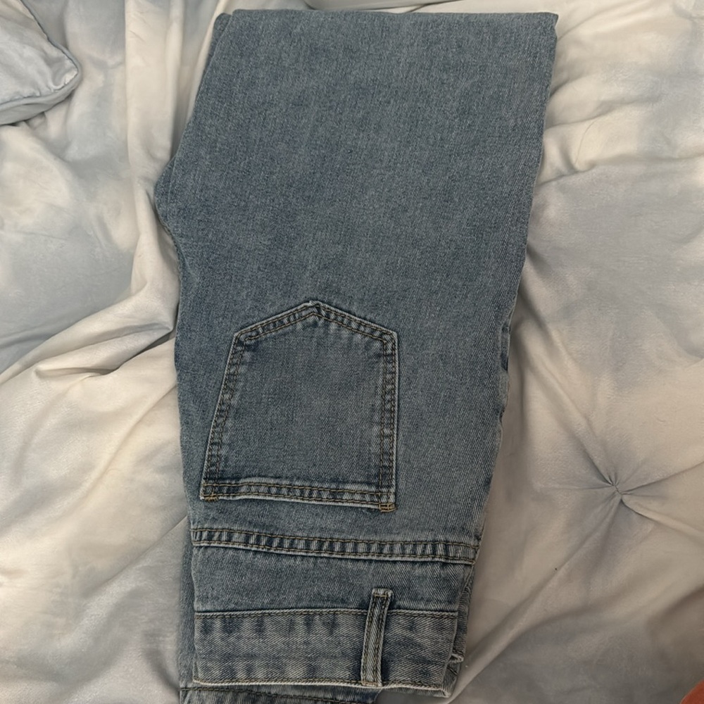 Jeans - Picture 4 of 4